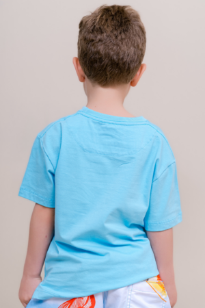 Camiseta Infantil Careca Lisa Regular Fit com Bordado Azul Claro